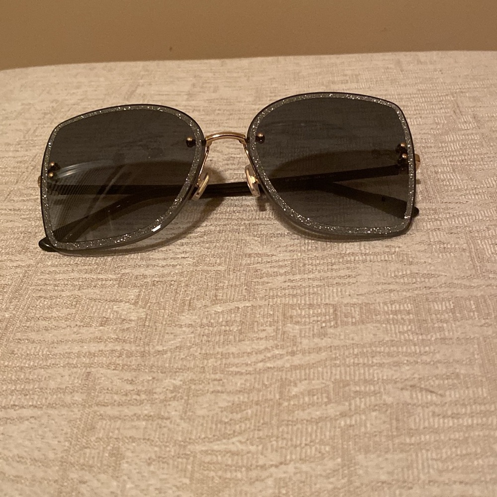 Sunglasses - Picture 2 of 6
